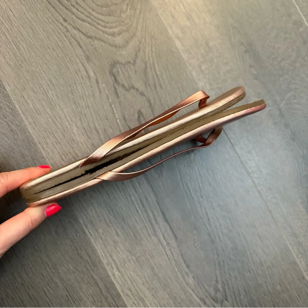 Mismatched TKEES Rose Gold (Sz 6/7)